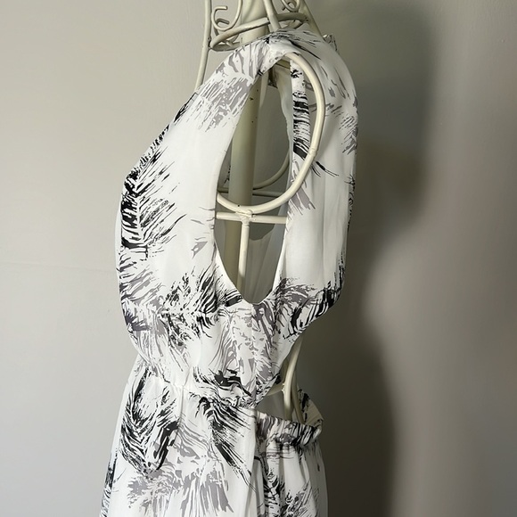 Molly Bracken hi-low open back dress - Picture 4 of 8